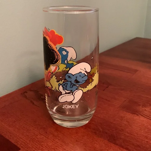 1982 Smurf glasses - Picture 6 of 9